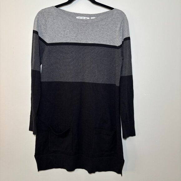 eight eight eight Black and Gray Colorblock Tunic Sweater, Front Pockets, Size M - Picture 1 of 12